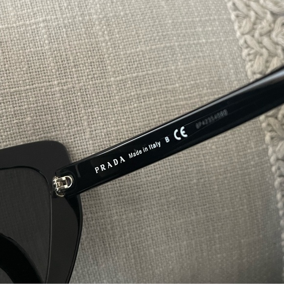 Prada Catwalk Sunglass - Picture 10 of 15